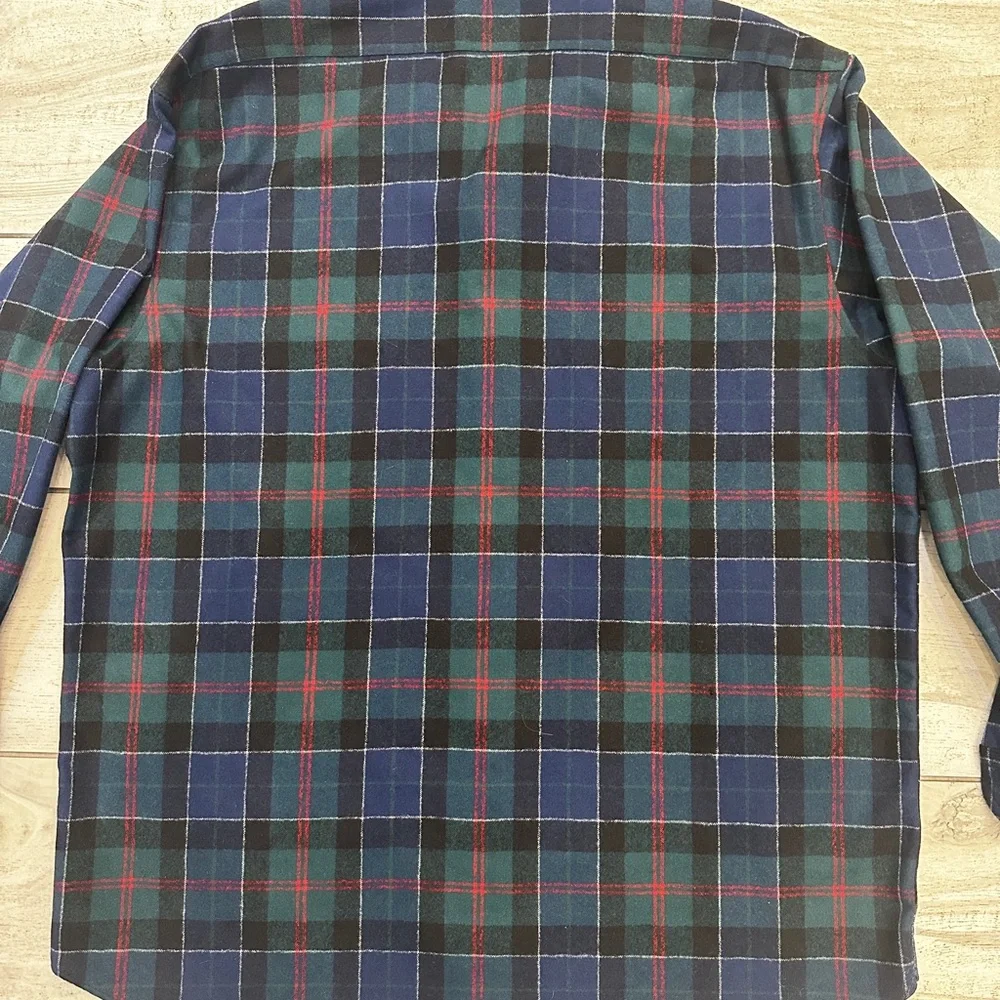 Vintage Pendleton Plaid Flannel Shirt wool size XL made in USA - Picture 8 of 9